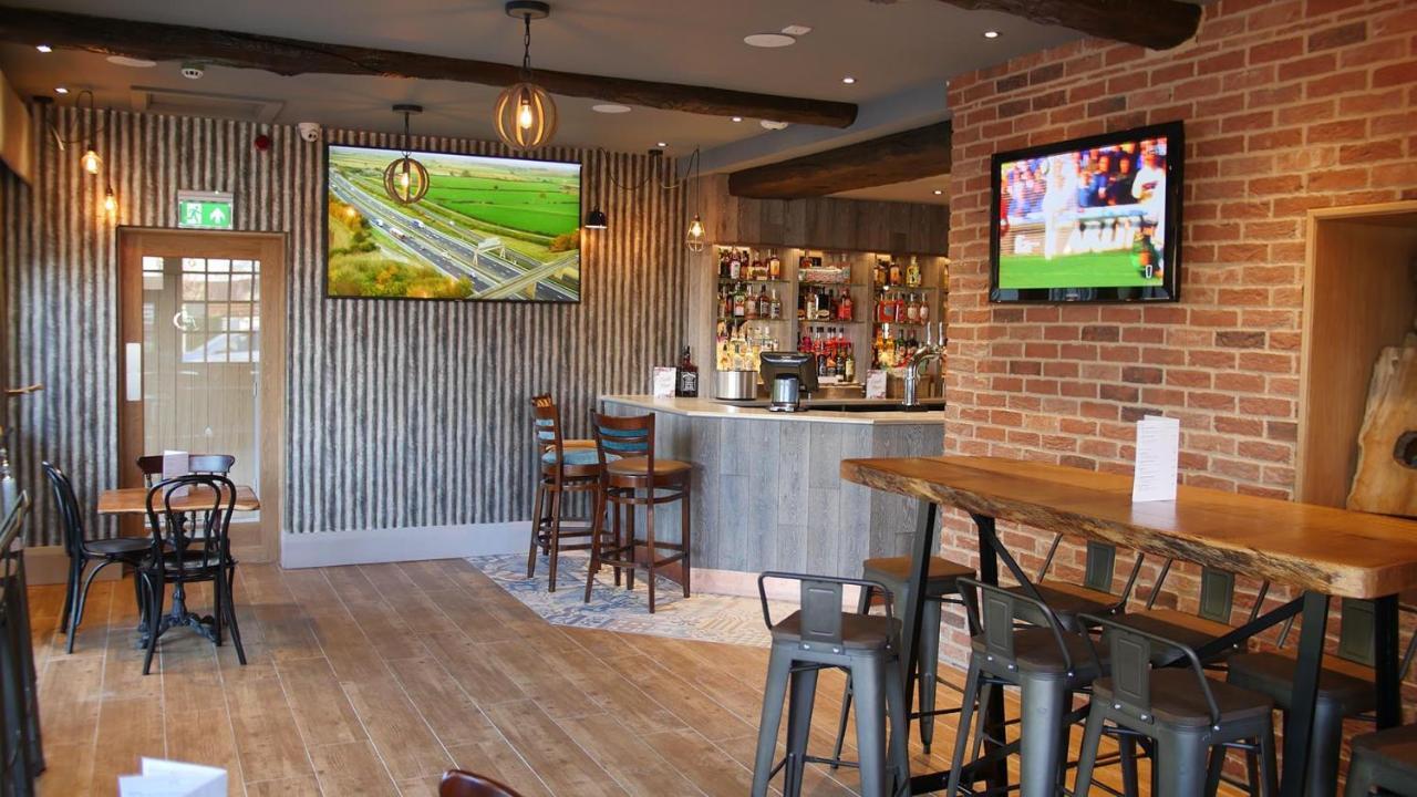 The Station Restaurant & Bar Hotel ดอนคาสเตอร์ ภายนอก รูปภาพ